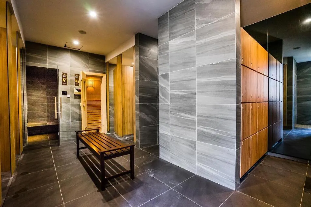 Imperio Residence Melaka - Private Jacuzzi With Seacityview Stay With Wifi