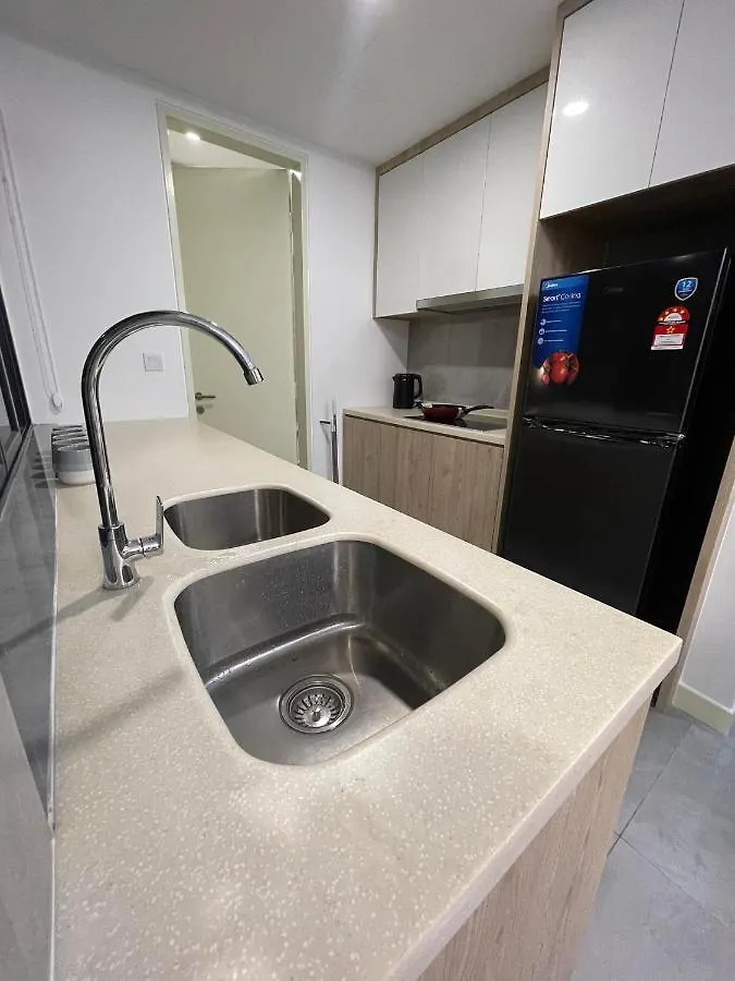 Imperio Residence Melaka - Private Jacuzzi With Seacityview Stay With Wifi Malesia